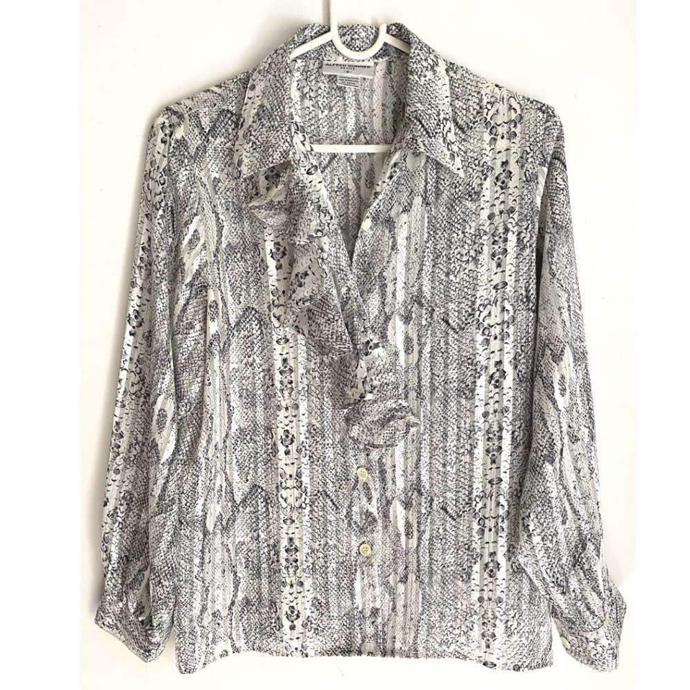 Alfred Dunner Women's Snake Print Sheer Ruffled Long Sleeve Blouse [US 8 Petite]